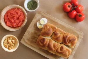 מגשי אירוח חלביים
